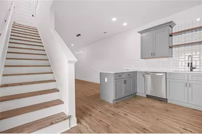 2464 Bellview Avenue NW, Atlanta, GA 30318 - Photo 3