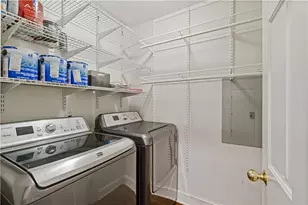 211 Colonial Homes Dr NW, Atlanta, GA 30309 - Photo 49