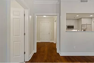 211 Colonial Homes Drive NW #2106, Atlanta, GA 30309 - Photo 25