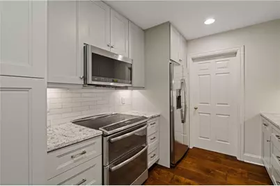 211 Colonial Homes Drive NW #2106, Atlanta, GA 30309 - Photo 43