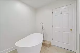 211 Colonial Homes Dr NW, Atlanta, GA 30309 - Photo 75