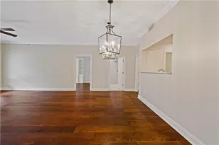 211 Colonial Homes Dr NW, Atlanta, GA 30309 - Photo 31