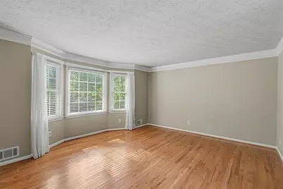 1663 Huntingford Drive, Marietta, GA 30068 - Photo 5