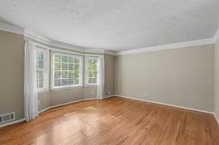 1663 Huntingford Dr, Marietta, GA 30068 - Photo 5