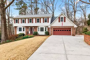 1663 Huntingford Dr, Marietta, GA 30068 - Photo 1