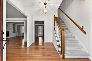 1663 Huntingford Dr, Marietta, GA 30068 - Photo 5