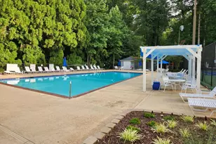 1663 Huntingford Dr, Marietta, GA 30068 - Photo 45