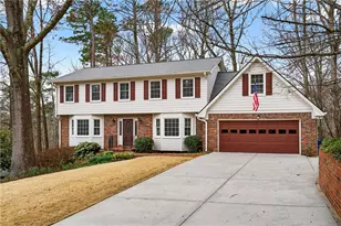 1663 Huntingford Dr, Marietta, GA 30068 - Photo 3