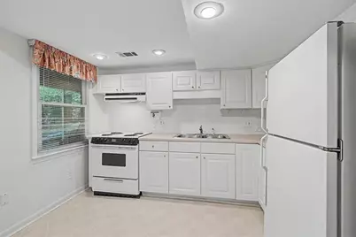1663 Huntingford Drive, Marietta, GA 30068 - Photo 43