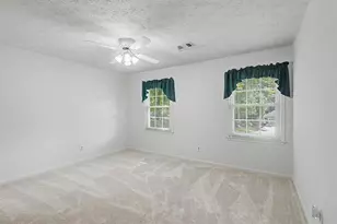 1663 Huntingford Dr, Marietta, GA 30068 - Photo 33