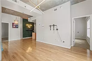 250 Pharr Rd NE, Atlanta, GA 30305 - Photo 9