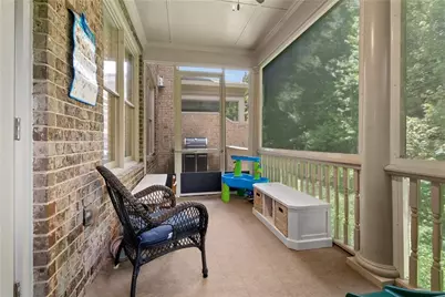 9056 Riverbend Manor, Alpharetta, GA 30022 - Photo 17