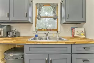 111 Sylvan Dr, Calhoun, GA 30701 - Photo 11