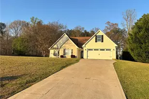 3720 Scotland Ln, Snellville, GA 30039 - Photo 1