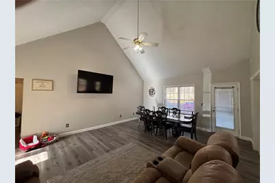 3720 Scotland Lane, Snellville, GA 30039 - Photo 11