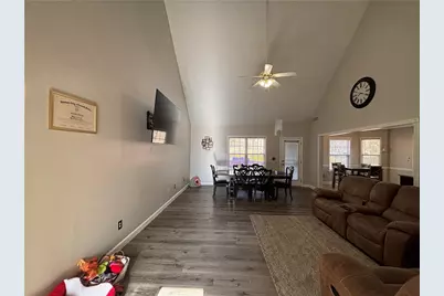 3720 Scotland Lane, Snellville, GA 30039 - Photo 11