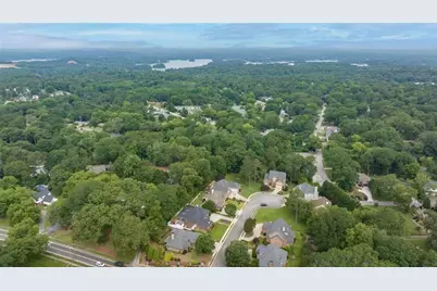 311 Vinings Walk NW, Gainesville, GA 30501 - Photo 15