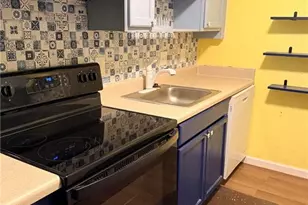 5820 Par Four Ct, Lithonia, GA 30038 - Photo 9