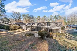 395 Ben Ave SW, Lilburn, GA 30047 - Photo 39