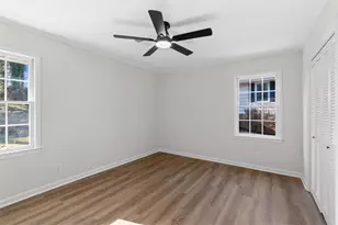 395 Ben Ave SW, Lilburn, GA 30047 - Photo 31