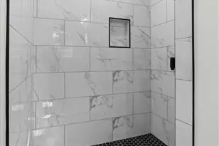 395 Ben Ave SW, Lilburn, GA 30047 - Photo 27