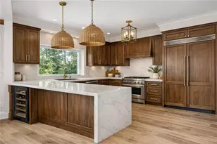 2697 S Cherokee Ln, Woodstock, GA 30188 - Photo 9