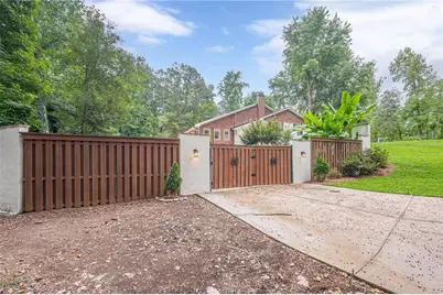 2697 S Cherokee Lane, Woodstock, GA 30188 - Photo 27