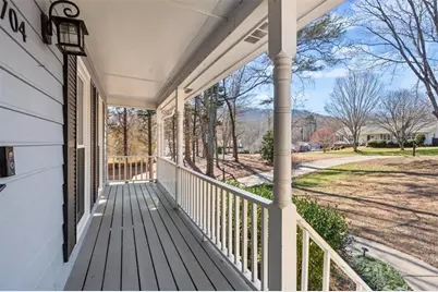 704 Knotts Court, Woodstock, GA 30188 - Photo 3