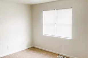 7010 Oakhill Cir, Austell, GA 30168 - Photo 9