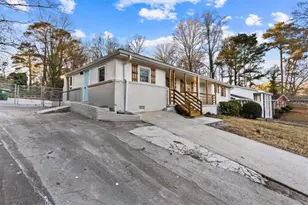 1891 Valley Ridge Dr SW, Atlanta, GA 30331 - Photo 41