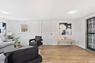 1891 Valley Ridge Dr SW, Atlanta, GA 30331 - Photo 19