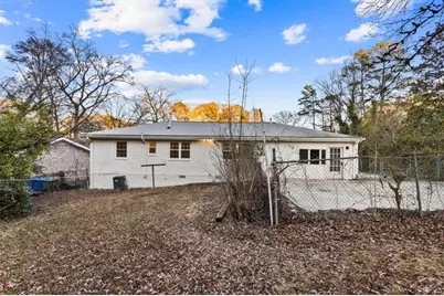 1891 Valley Ridge Dr SW, Atlanta, GA 30331 - Photo 43