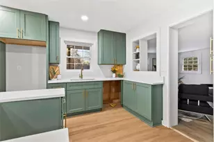 1891 Valley Ridge Dr SW, Atlanta, GA 30331 - Photo 17