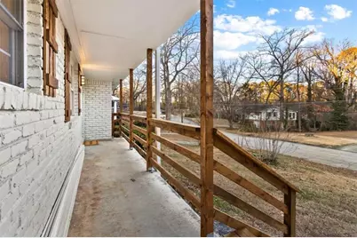 1891 Valley Ridge Dr SW, Atlanta, GA 30331 - Photo 5