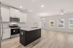 9452 Maple Grv Ln, Jonesboro, GA 30238 - Photo 7