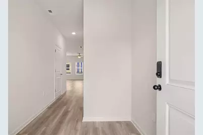 9452 Maple Grove Lane, Jonesboro, GA 30238 - Photo 5