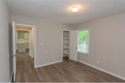 525 Baker Circle NW, Atlanta, GA 30318 - Photo 21