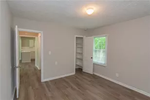 525 Baker Cir NW, Atlanta, GA 30318 - Photo 21