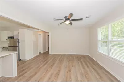 525 Baker Circle NW, Atlanta, GA 30318 - Photo 9