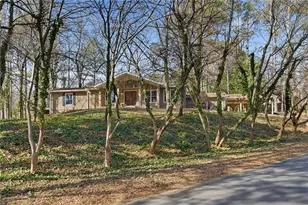 505 Periwinkle Dr, Roswell, GA 30075 - Photo 43