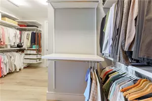 3376 Peachtree Rd NE, Atlanta, GA 30326 - Photo 21