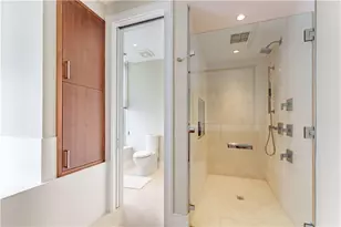 3376 Peachtree Rd NE, Atlanta, GA 30326 - Photo 19