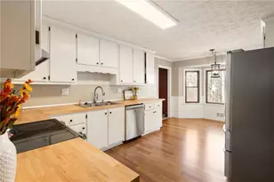 3879 Winners Ct, Marietta, GA 30062 - Photo 5