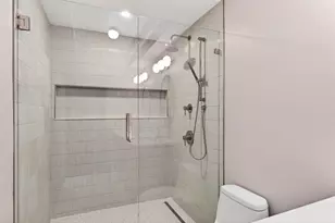 2575 Peachtree Rd NE, Atlanta, GA 30305 - Photo 31