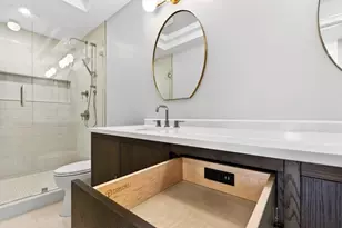 2575 Peachtree Rd NE, Atlanta, GA 30305 - Photo 29