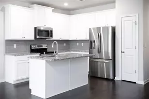 3410 Highbury Way, Lithonia, GA 30038 - Photo 7