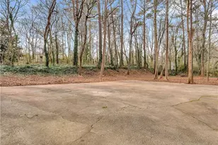 1809 Elmwood Dr, Austell, GA 30106 - Photo 17