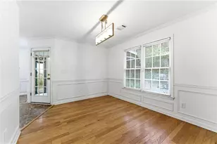 630 Georgian Hills Dr, Lawrenceville, GA 30045 - Photo 7