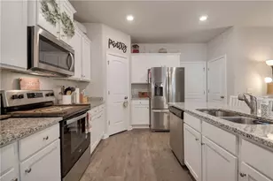 2100 Westbrook Rd, Commerce, GA 30530 - Photo 9