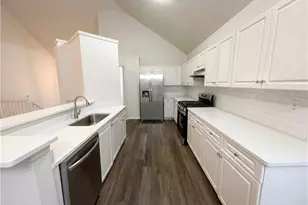 1754 Silverdale Ln, Lithia Springs, GA 30122 - Photo 9